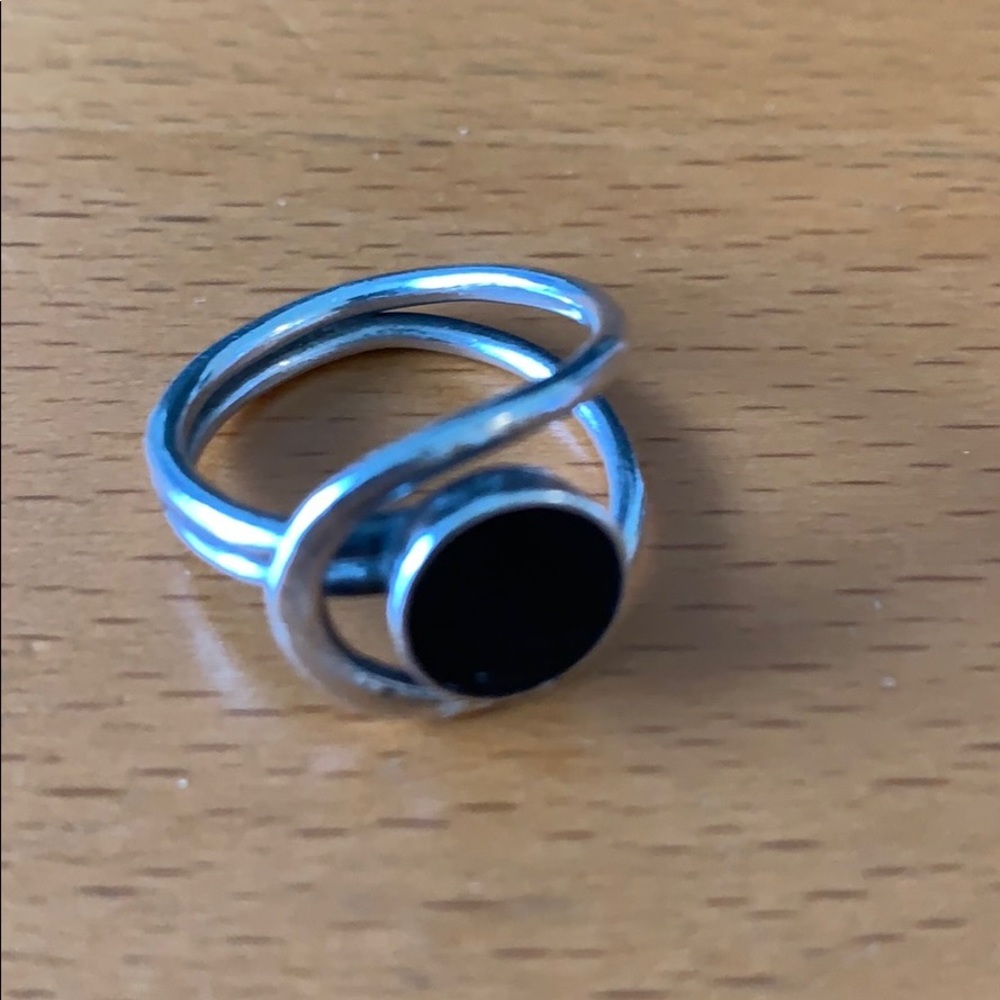 Silver and onyx ring
